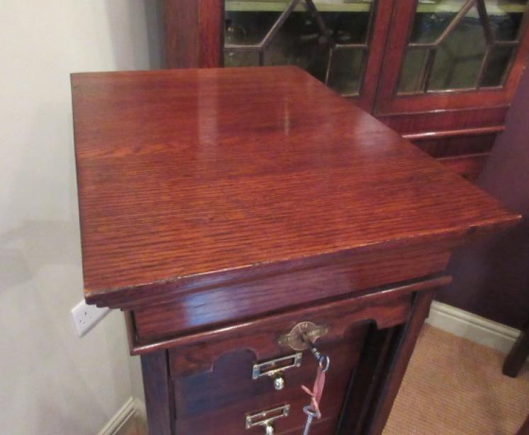 Slim Late Victorian Tambour Front Filing Cabinet - Image 3