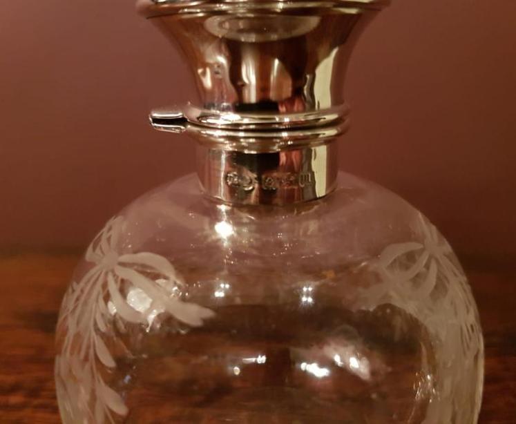 Rare Purple Enamel on Silver Mounted Scent - Image 4