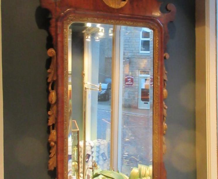 Superb George III Period Walnut & Gilt Gesso Mirror - Image 1