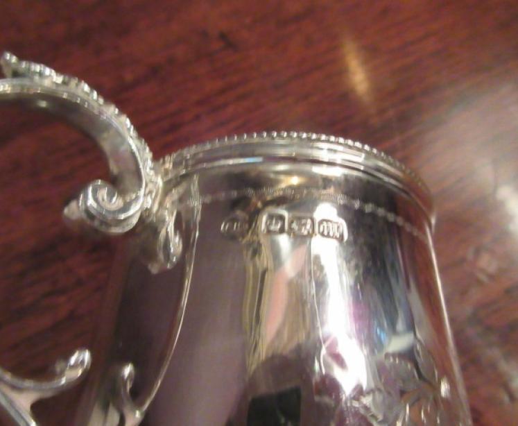 Elegant Edwardian Period Silver Child's Mug - Image 4