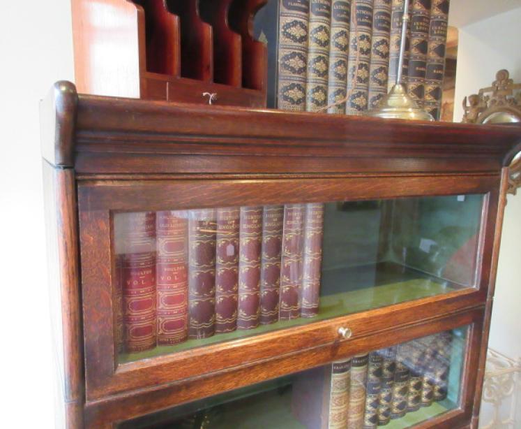 Edwardian Period Four Tier Sectional 'Globe Wernike' Bookcase - Image 2