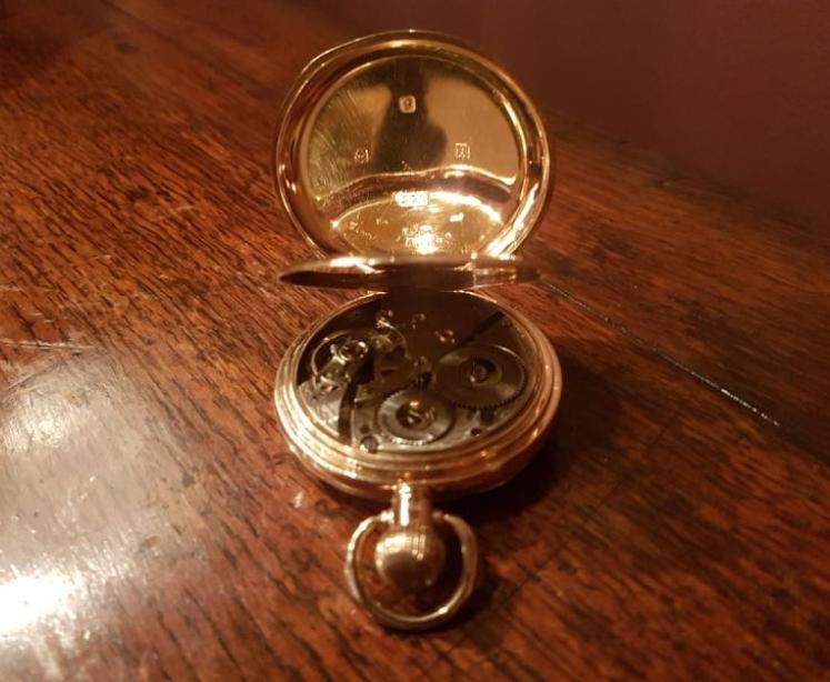 George V Period 9ct Gold Waltham Pocket Watch - Image 3