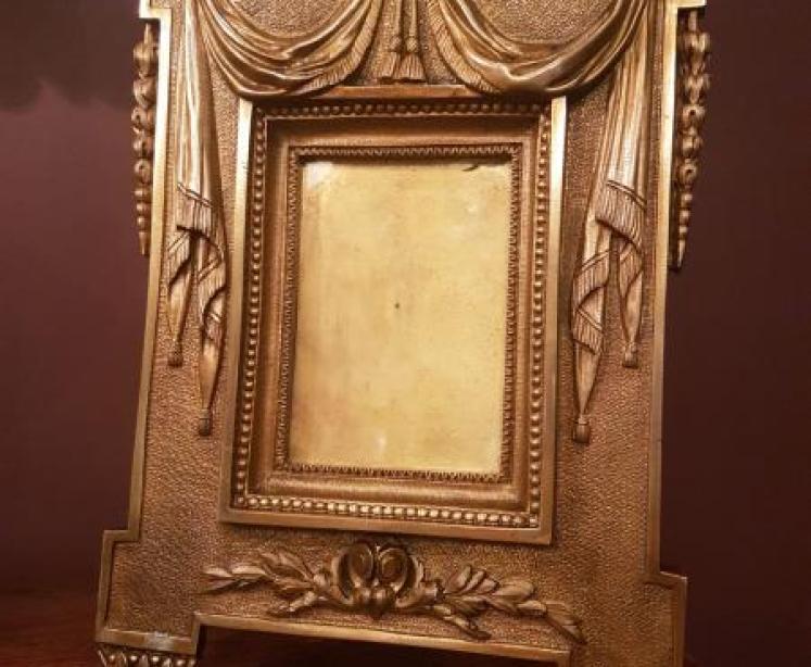 Victorian Cast Bronze Photo Frame - Image 1