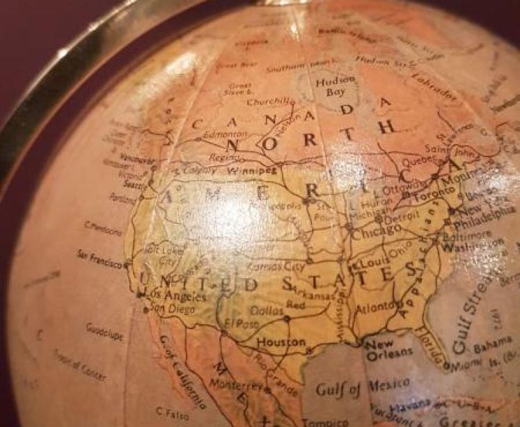 Phillip's of London 6" Paper Mache Library Globe - Image 3