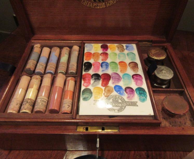 Outstanding Victorian Royal Worcester Artist Paint Box - Image 2