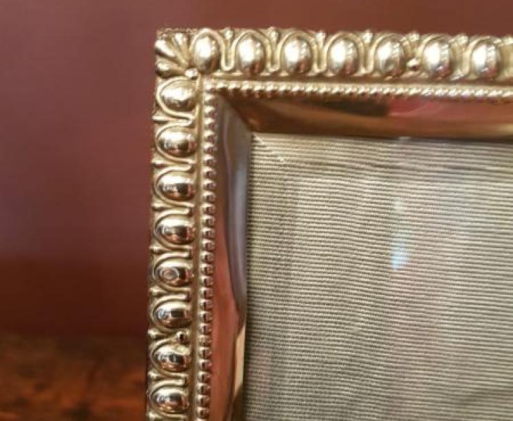 Edwardian Period Silver Bevel Edge Glass Photo Frame  - Image 2