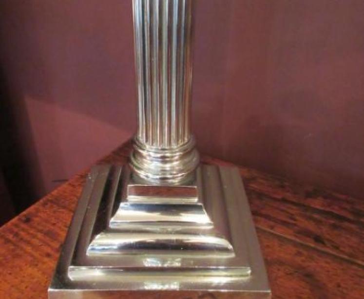 Edwardian Period Silver Plated Corinthian Table Lamp - Image 2