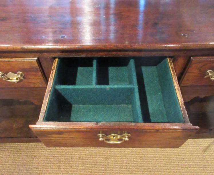 Superb George II Period Open Pot Board Dresser - Image 4