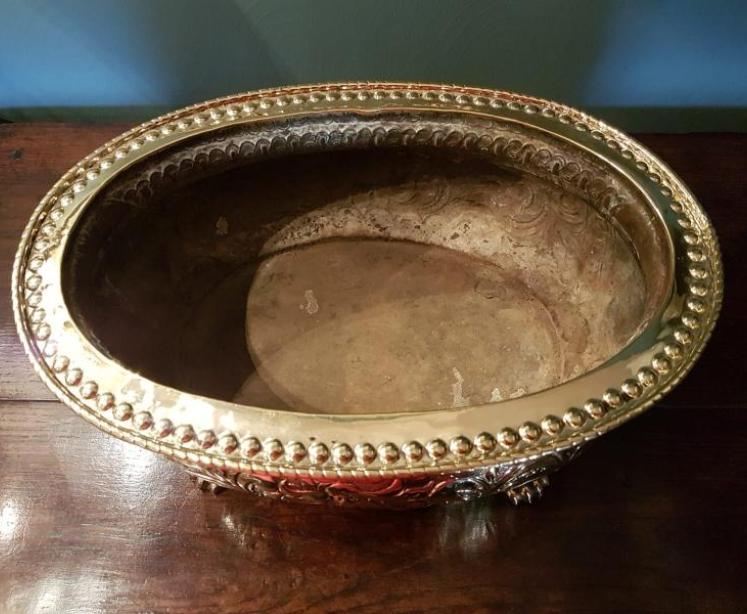 Fine Quality Regency Brass Planter - Image 5