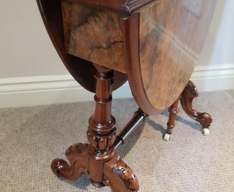 Superb Mid Victorian Burr Walnut Baby Sutherland Table - Image 3