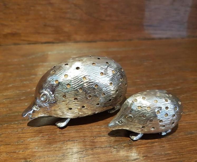 Levi & Salamon Silver Hedgehog and Hoglet Pin Cushions - Image 1