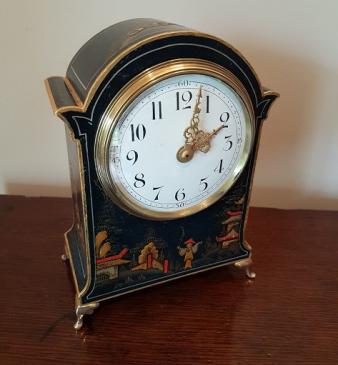 Edwardian Antique Chinioserie Lacquered Mantel Clock