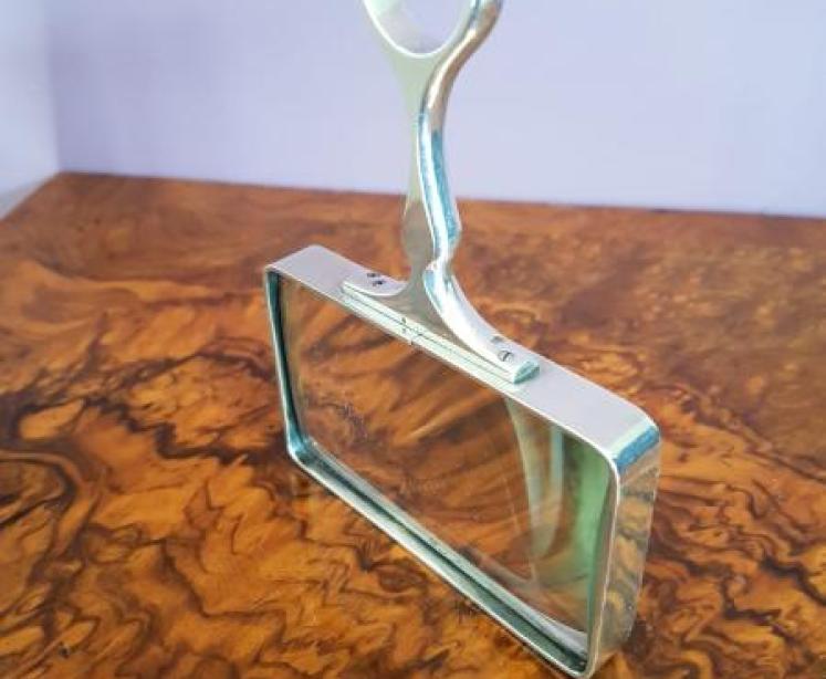 Rare Chester Solid Silver Magnifying Glass - Image 4