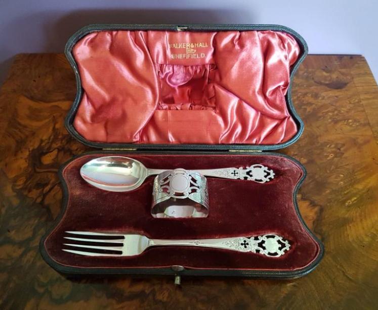 Victorian Walker and Hall Silver Child's Christening Set - Image 1