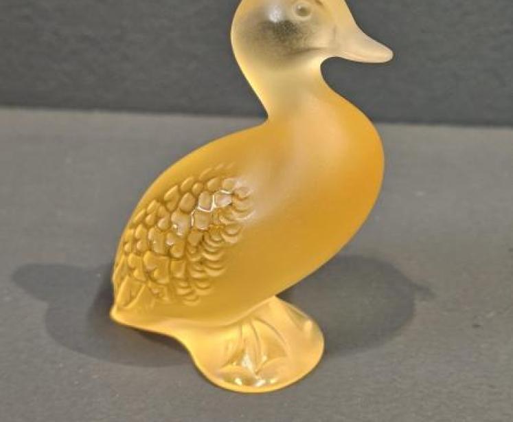 Lalique Amber Opalescent Duck - Image 1