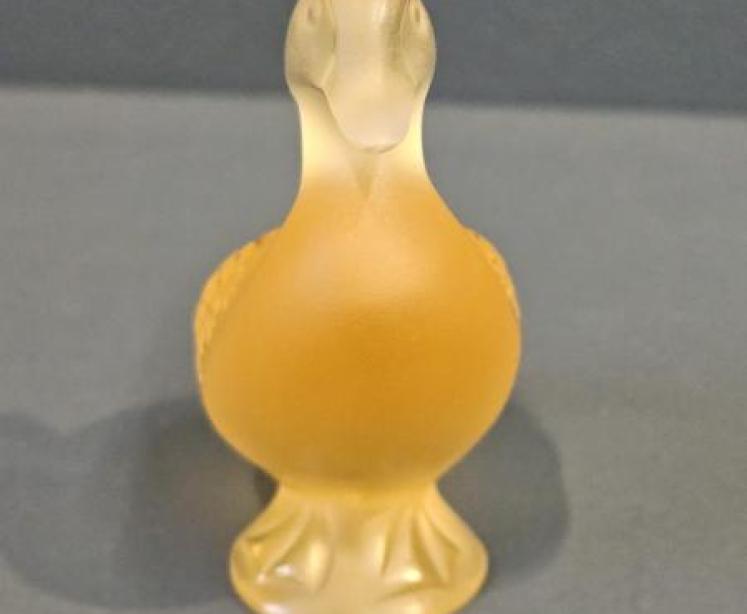 Lalique Amber Opalescent Duck - Image 3