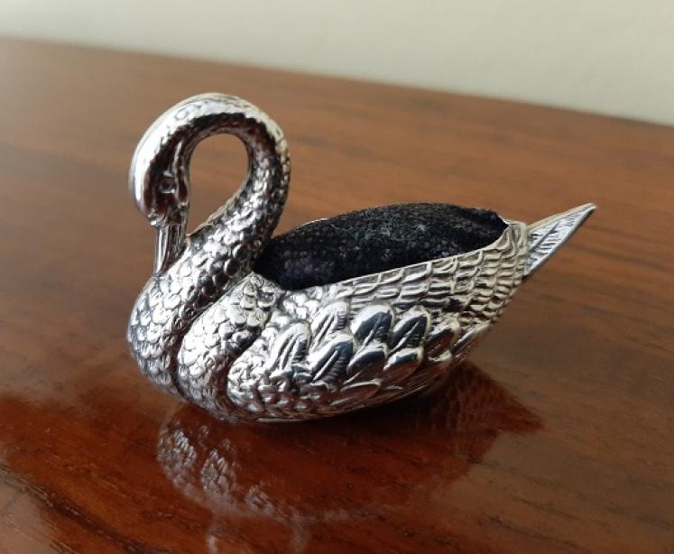Edwardian Antique Silver 'Swan' Novelty Pin Cushion - Image 1
