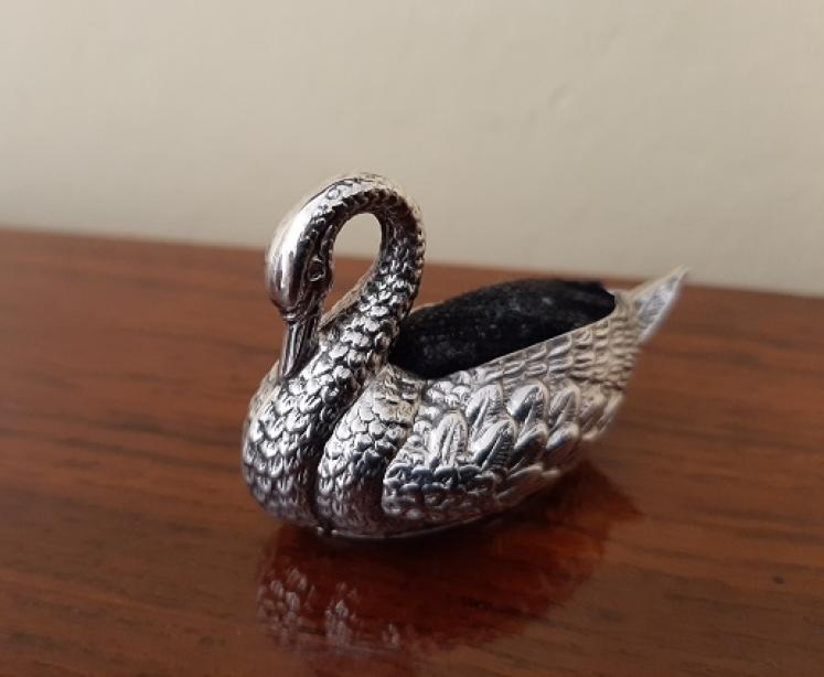Edwardian Antique Silver 'Swan' Novelty Pin Cushion - Image 3