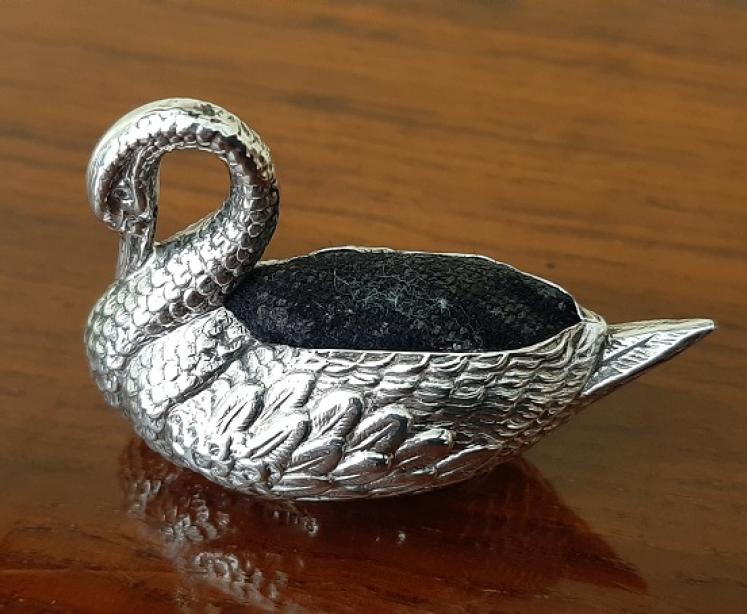 Edwardian Antique Silver 'Swan' Novelty Pin Cushion - Image 4