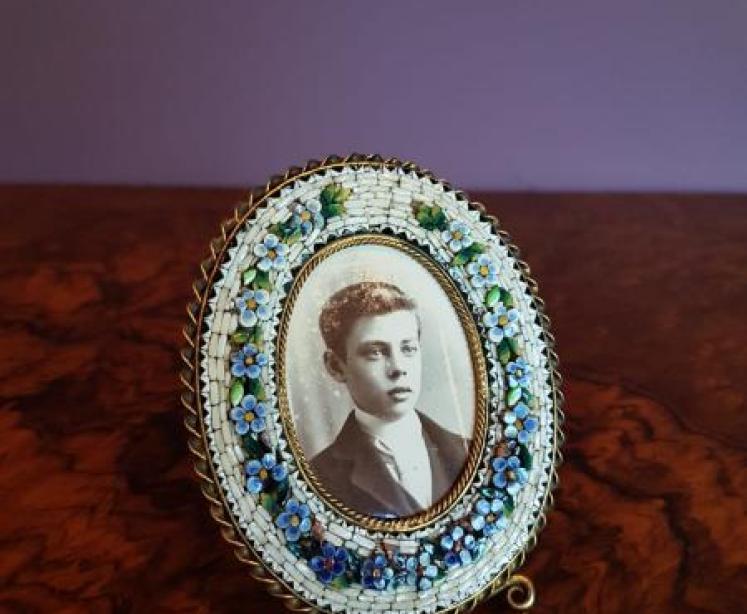 Superb 19th Century Micro Mosaic Miniature Photo Frame - Image 4