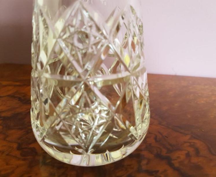 Quality Fretted Silver Top Cut Crystal Sugar Castor - Image 3