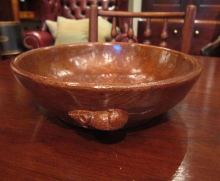 Early Mouseman Oak Fruit Bowl - Image 1