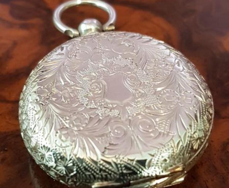 Immaculate Victorian Engraved Swiss Silver Fob Watch - Image 2