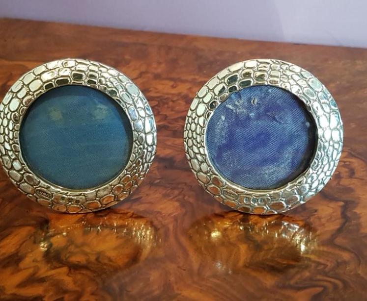 Pair of Edwardian Silver Faux Crocodile Skin Photo Frames - Image 1