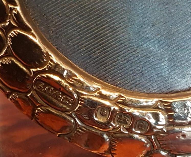 Pair of Edwardian Silver Faux Crocodile Skin Photo Frames - Image 3