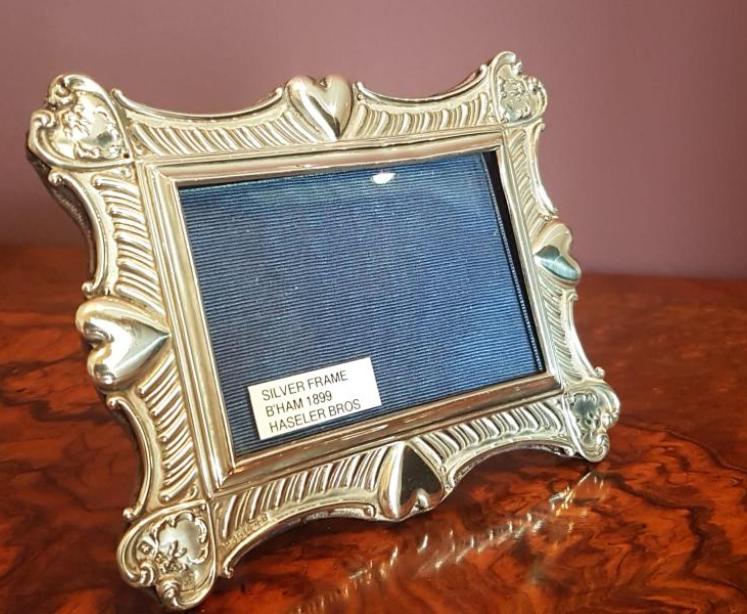 Unusual Victorian Antique Silver Photo Frame - Image 5
