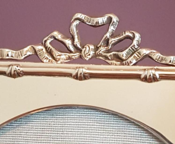 Fine Quality Antique Edwardian Silver Photo Frame - Image 2