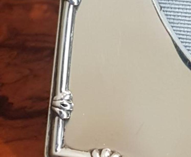 Fine Quality Antique Edwardian Silver Photo Frame - Image 3