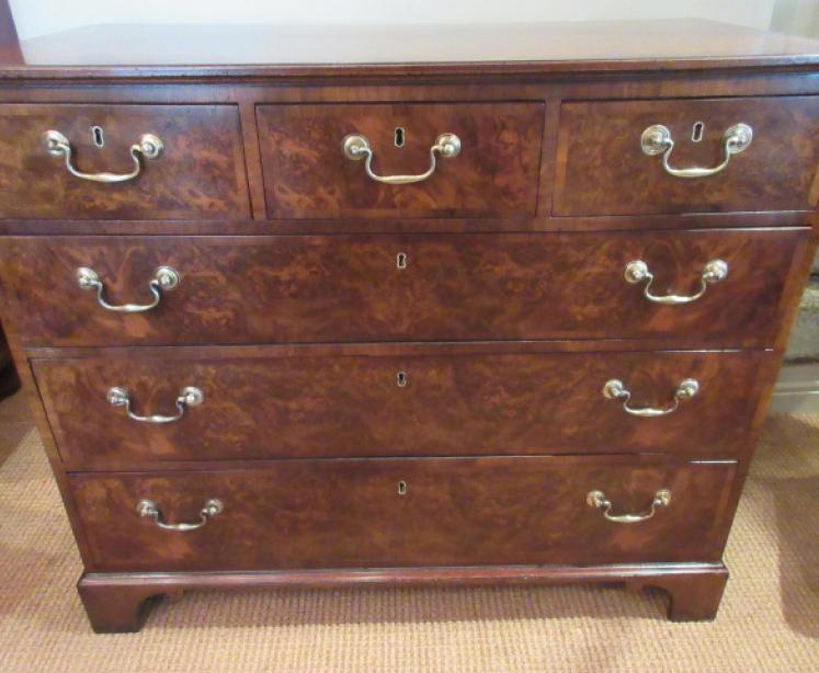 George III Period Antique Burr Walnut Chest of Drawers - Image 3