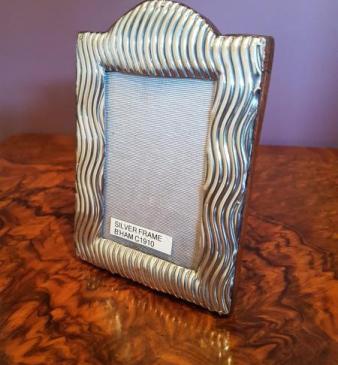 Edwardian Antique Silver Ribbed Photo Frame 