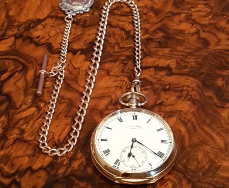   George V 9ct Gold Pocket Watch and Albert - Image 2
