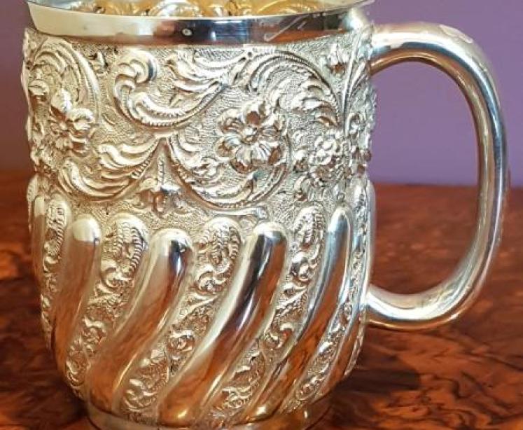 Victorian Dublin Made Silver Child's Cup - Image 2