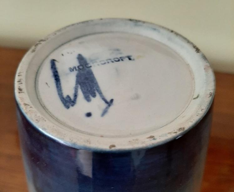 Moorcroft Slipper Orchid Flambe Glazed Vase - Image 4