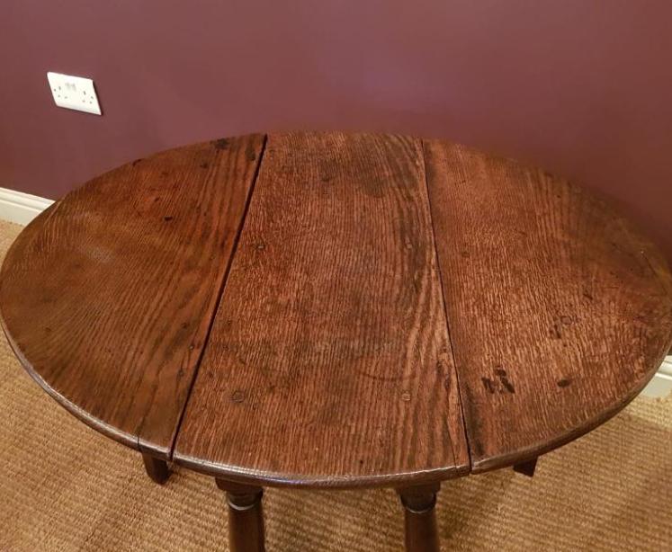Antique George II Low Drop Leaf Occasional Table - Image 3