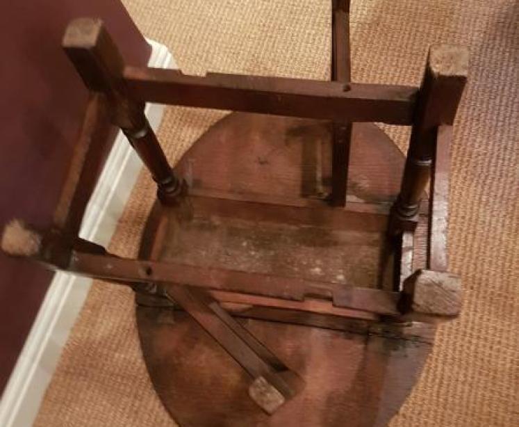 Antique George II Low Drop Leaf Occasional Table - Image 5