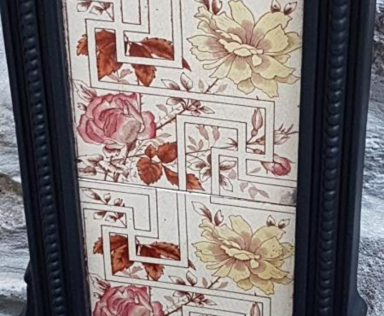 Victorian Cast Iron Tiled Back Stick Stand  - Image 4