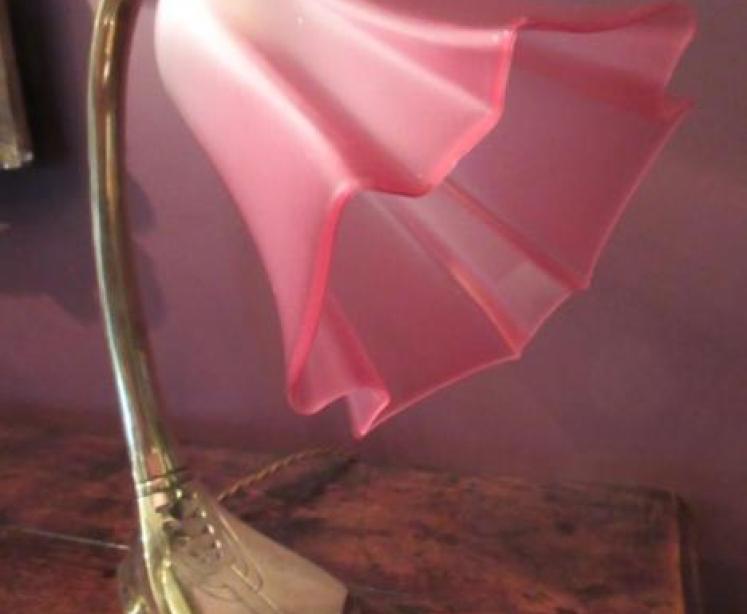 Art Nouveau Period Cast Brass Desk Lamp - Image 3