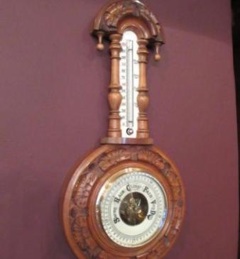 Antique Polished Walnut 'Pendant' Banjo Barometer