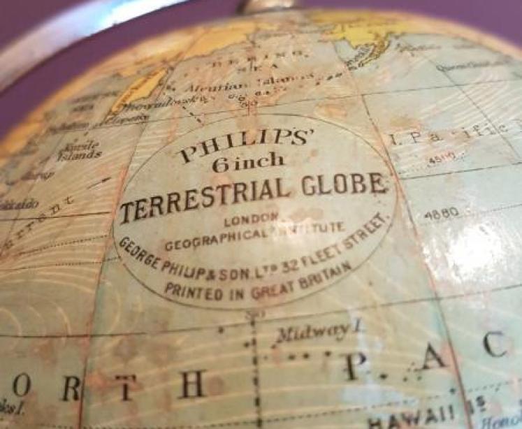 1930's Phillips paper mache 6" Globe - Image 2