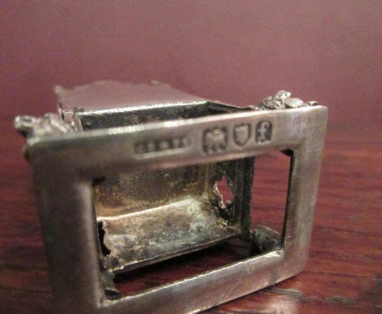 Edwardian Antique Silver 'Throne' Novelty Pin Cushion - Image 3