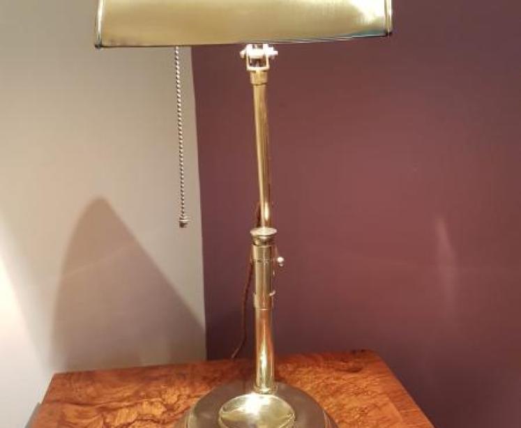 Superior Quality Edwardian Brass Desk Lamp - Image 1