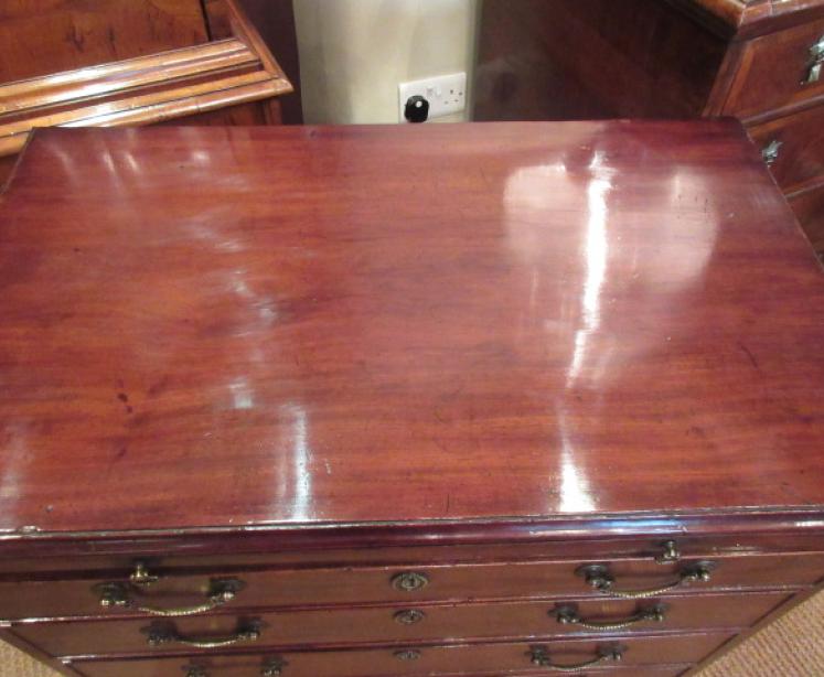 Small George III Antique Brushing Slide Chest of Drawers - Image 2