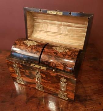 Outstanding Quality Early Victorian Coromandel Tea caddy