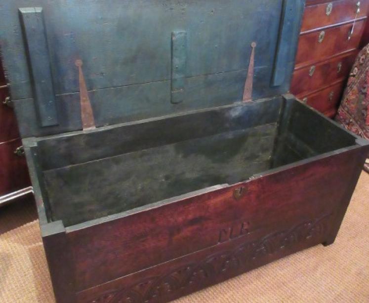 Superb 17th Century Oak Carved Front Coffer c.1670 - Image 3