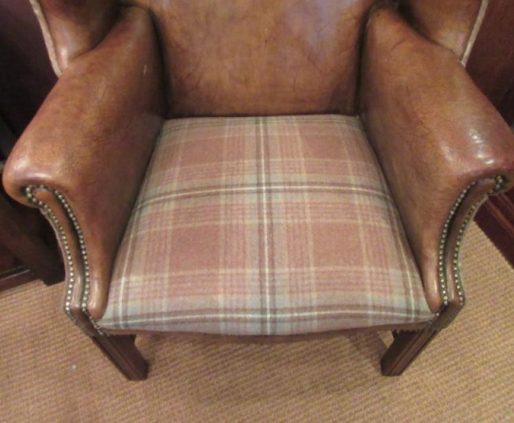 Superb 19th Century Antique Leather Wing Back Armchair - Image 2