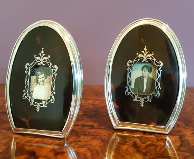 Pair of Silver George V Period and Tortoise Shell Photo Frames - Image 1